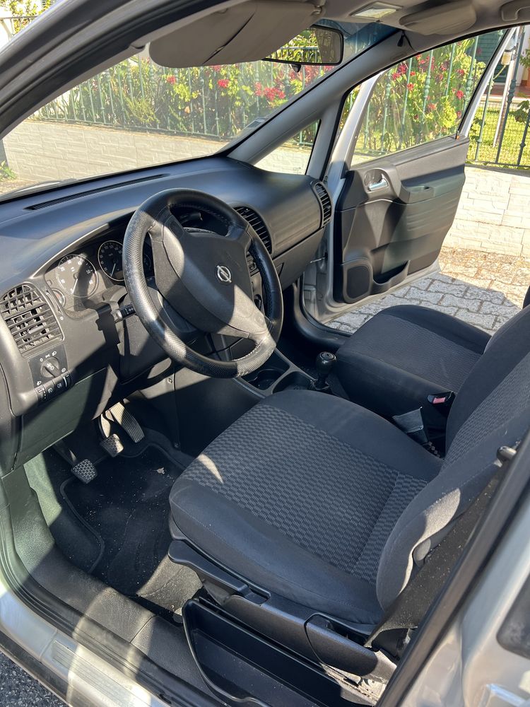 Opel Zafira 2.0 dti