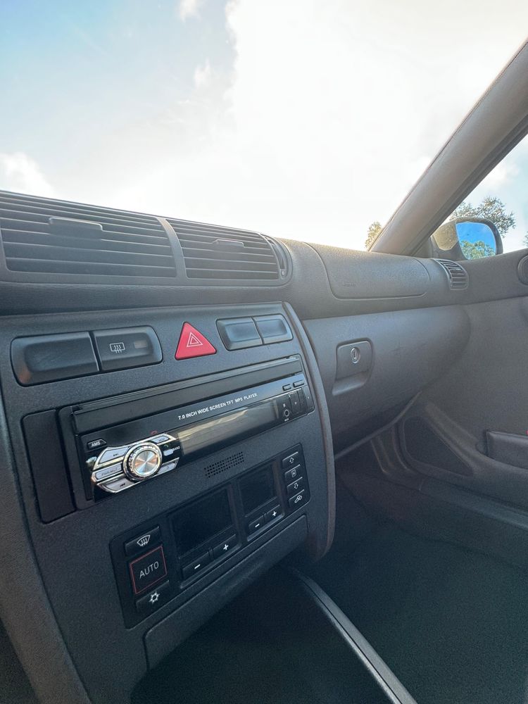 Audi A3 1.6 Gasolina