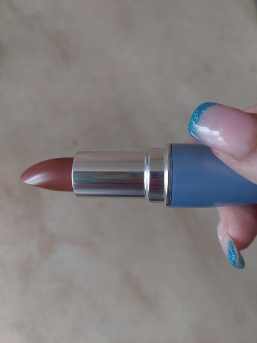 Губная помада для Нее