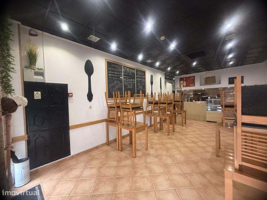 Loja Restaurante Snack-Bar ( Próprio)