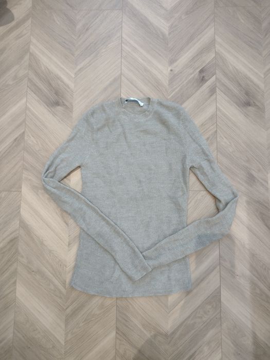 Beżowy cienki sweter Zara S 38.