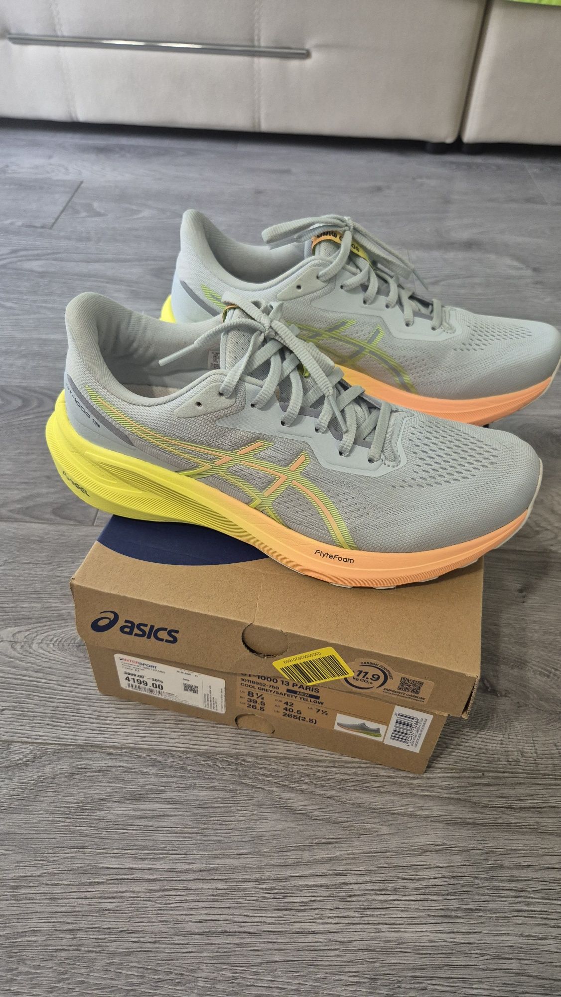 Кросівки  Asics gt-1000 13 PARIS. 42р.
