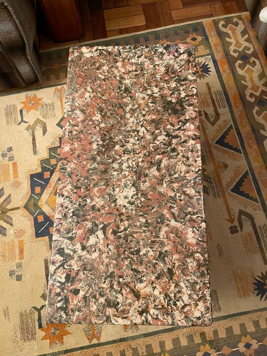 Mesa de sala com pedra mármore