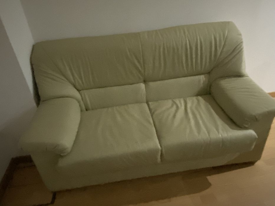 Vendo 2 sofas 70€ 1 , 2 130€