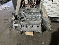Продам двигатель 3UR Toyota Sequoia Lexus LX570 Land cruiser 200.