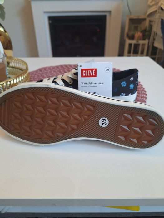 Trampki damskie Cleve 39