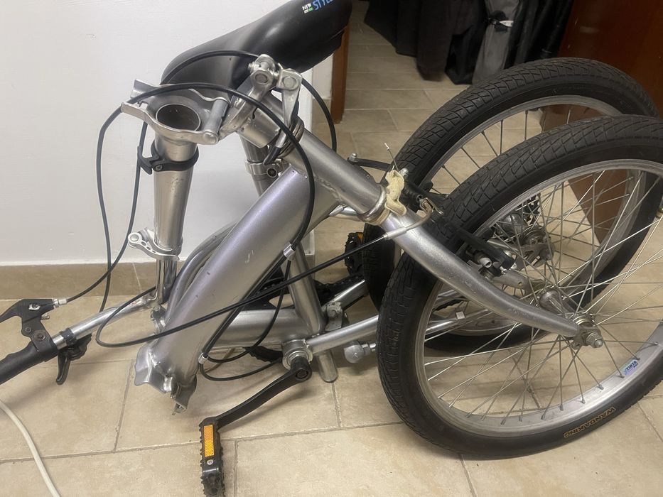 Bicicleta dobravel em bom estado