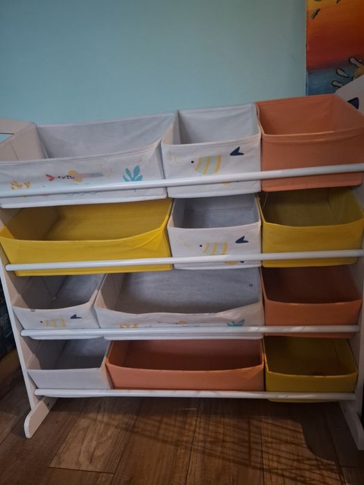 Szafka sorter na zabawki