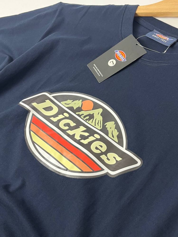 Dickies футболка