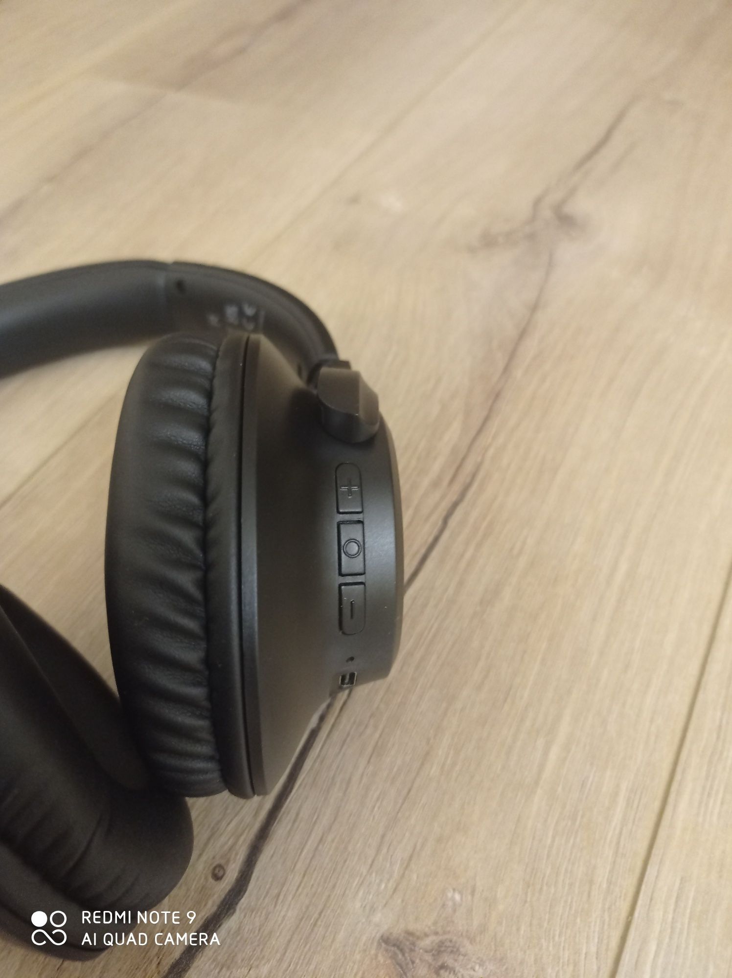 Słuchawki nauszne bluetooth KVIDIO bezprzewodowe i inne.