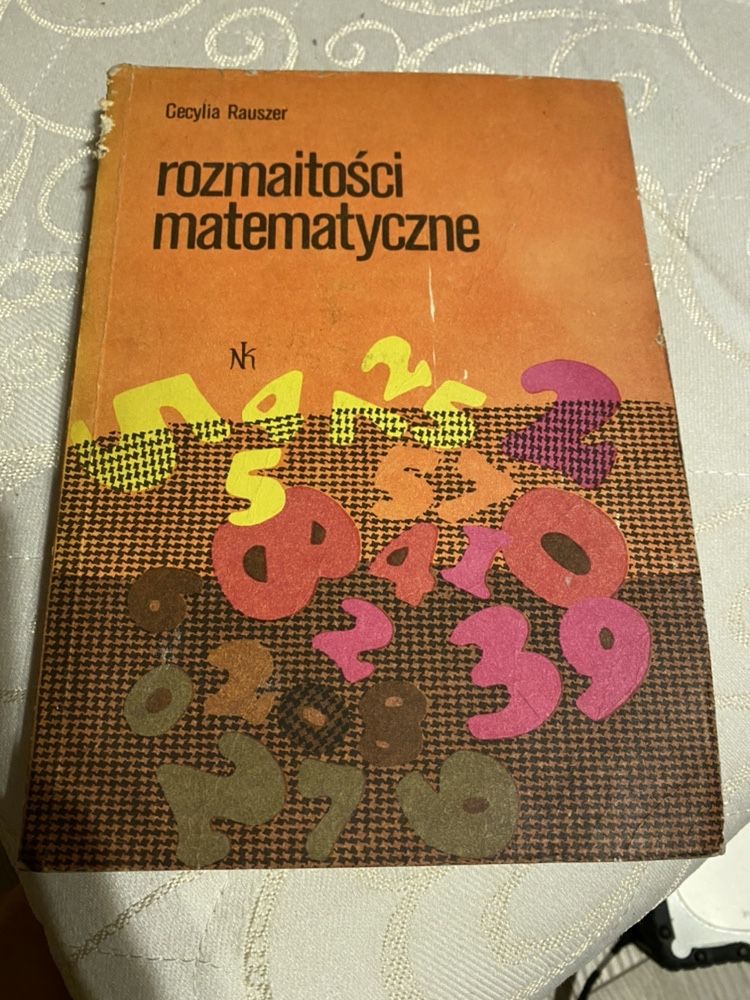 Poradnik matematyczny rozmaitości matematyczne