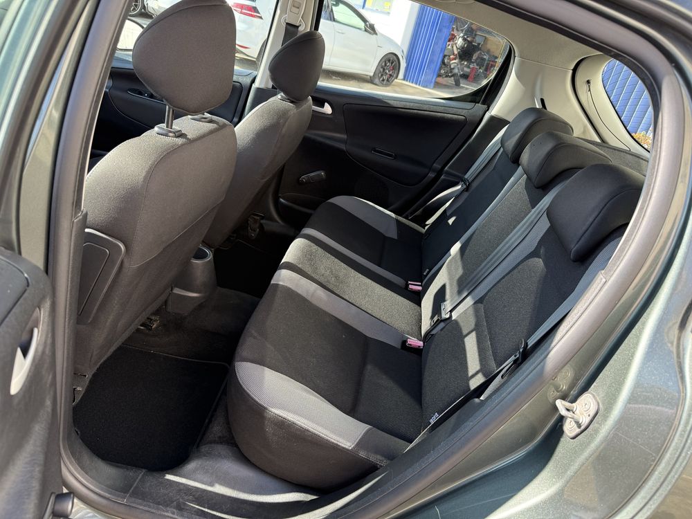 Peugeot 207 1.4 16v Vti