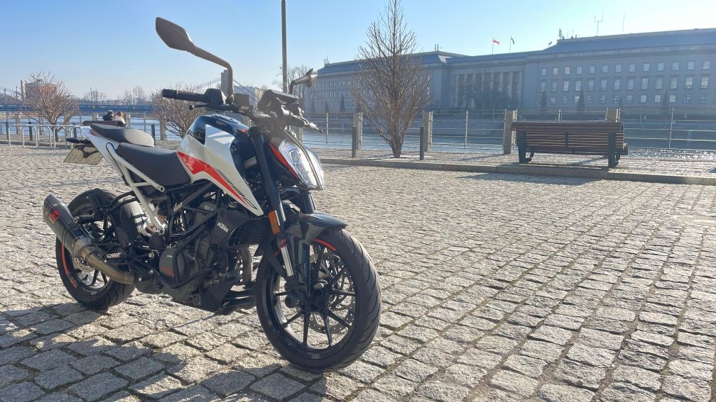 KTM Duke 390 Polski salon, jak nowy 2022r Akrapovic obniżony Quick shi