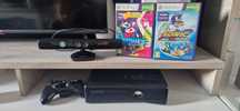 Konsola XBOX 360 dysk 250gb kinect + 2 gry