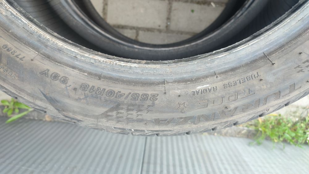 Opony używane 255/40R18