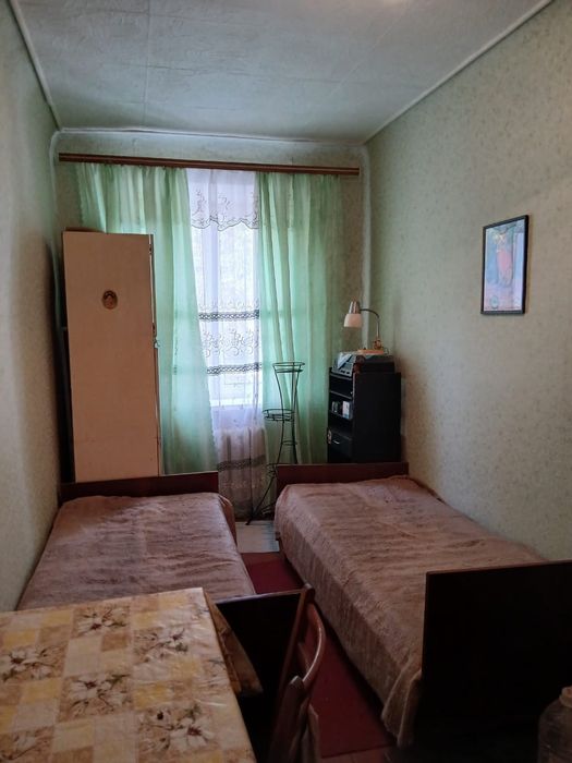 Продам 2-х кімнатну квартиру