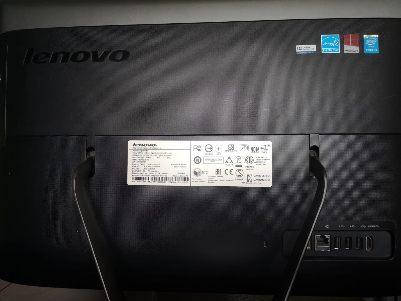 Lenovo Intel core i3 - 4005U all in one