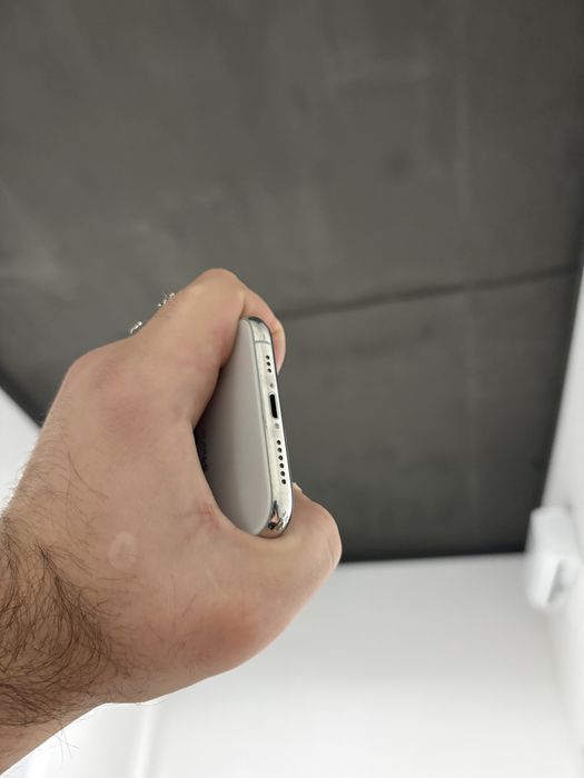 Apple iphone Xs  64 gb neverlock айфон