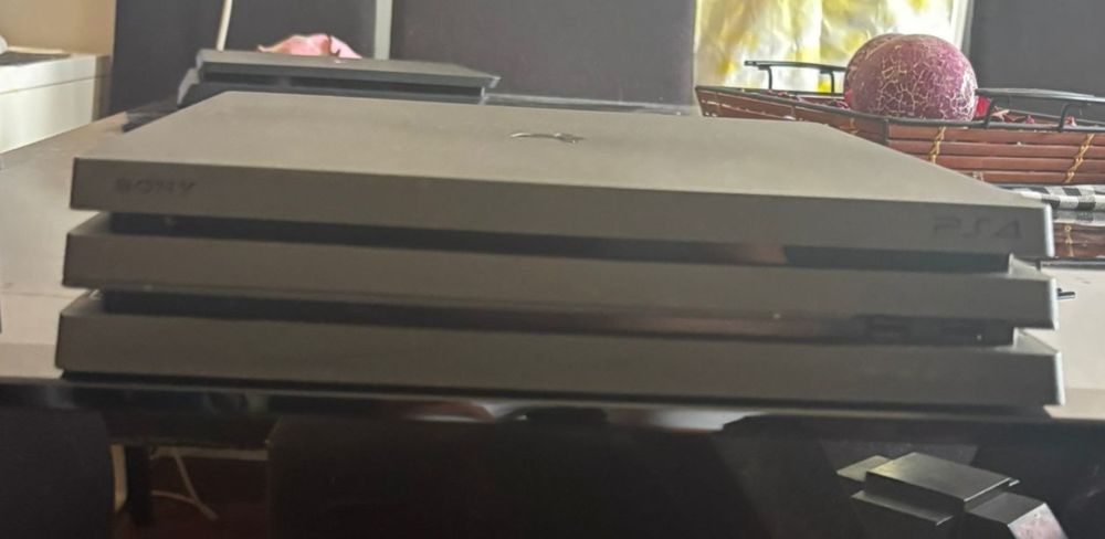 Vendo 2  Playstation 4