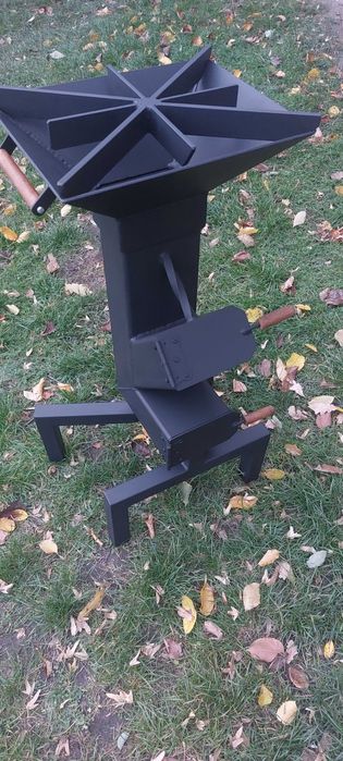 Piecyk rakietowy grill