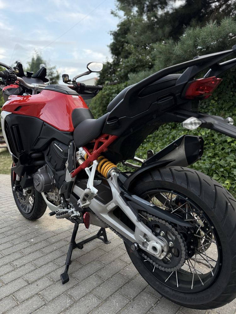 Ducati Multistrada V4S rok 2022 / przebieg 27000 km / salon PL