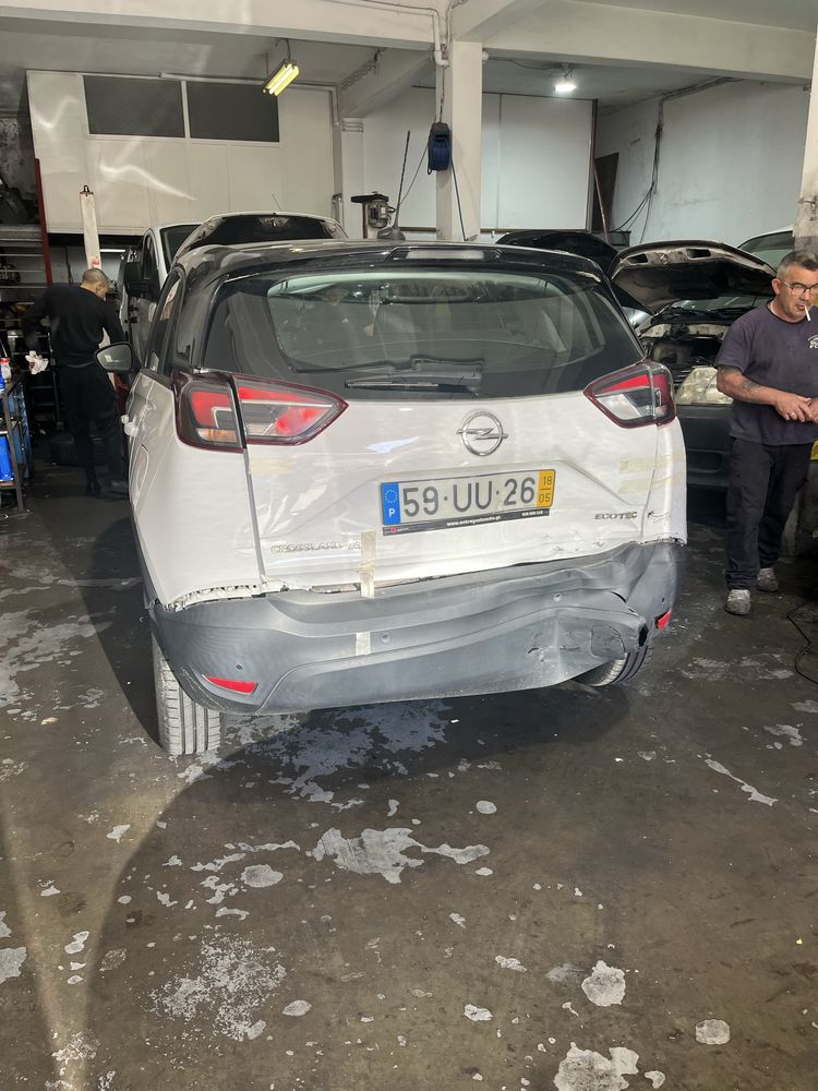 Opel crossland X