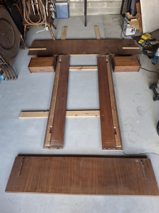 Kompletne łóżko z PRL