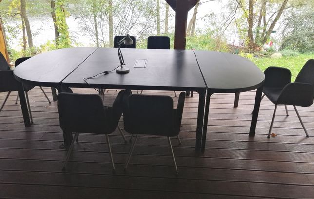 Stół konferencyjny i 6 krzesel