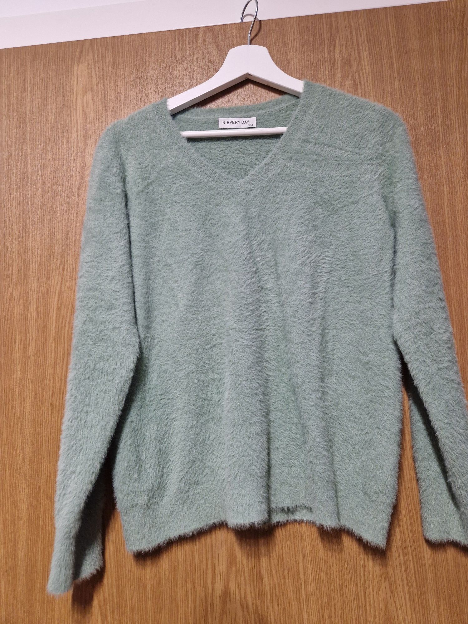 Sweter N.Every Day