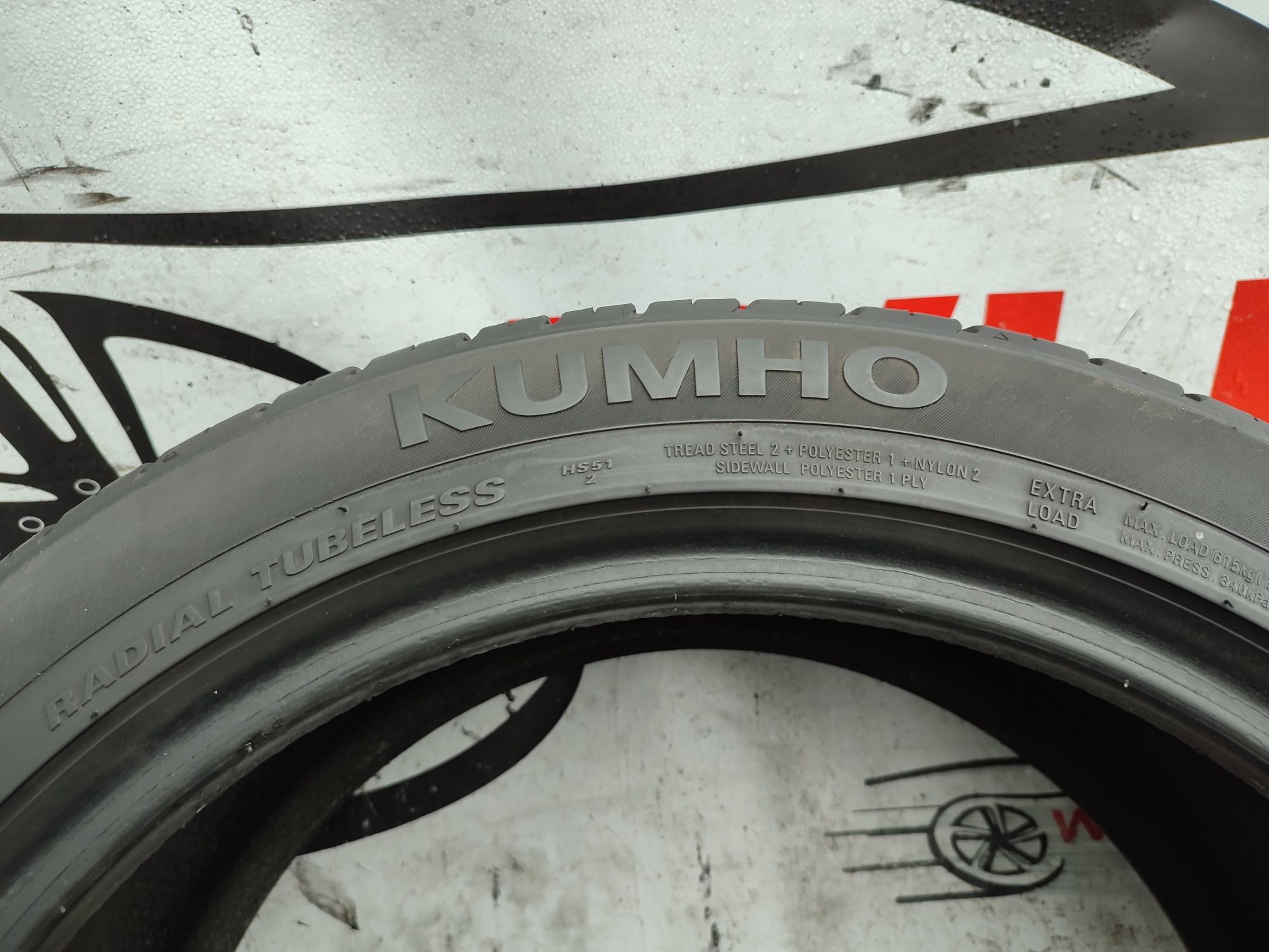 215/45r17 91W Kumho Ecsta H551