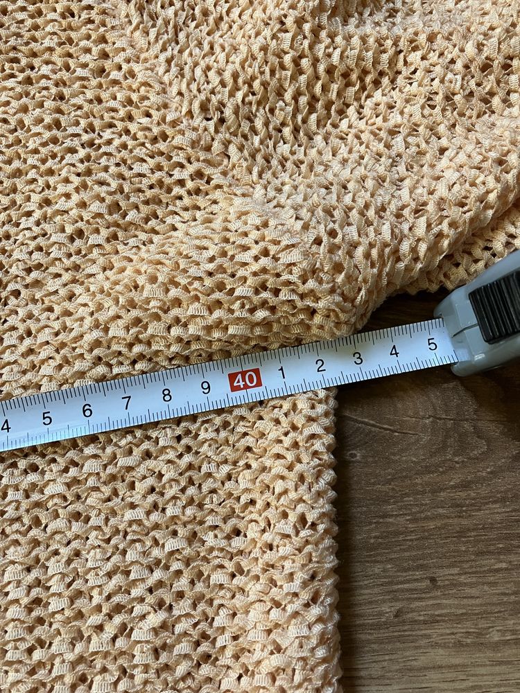 Pomaranczowy sweter 146
