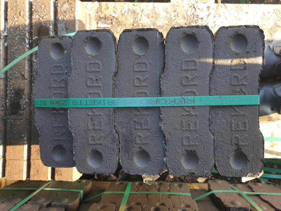 Brykiet REKORD opał piec kominek, tona,  LIDER LESZNO Wlkp.