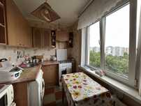 Продам 1к квартиру . Виставка . Проспект миру 60/3 .