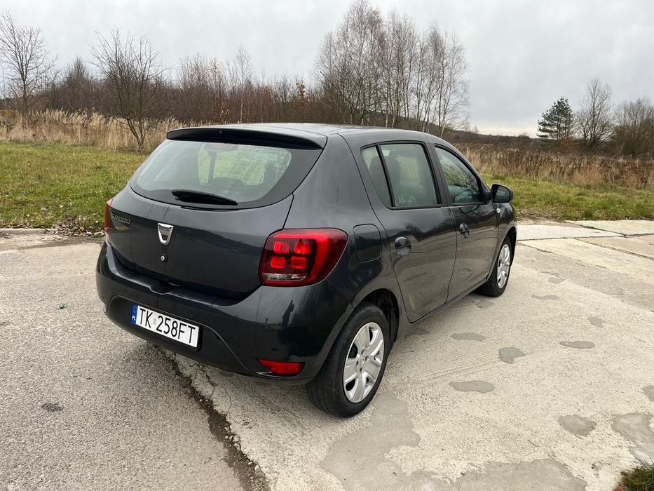 Dacia Sandero 1.0tce LPG , bogata wersja, czujniki parkowania