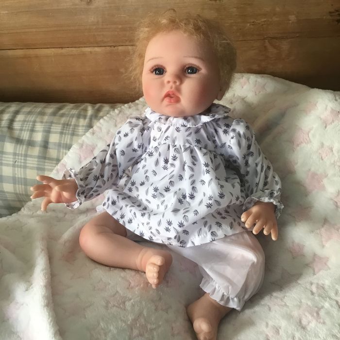 Boneca bebé reborn(artigos novos)