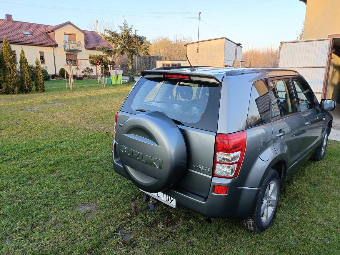 Sprzedam Suzuki grand Vitara 2.0