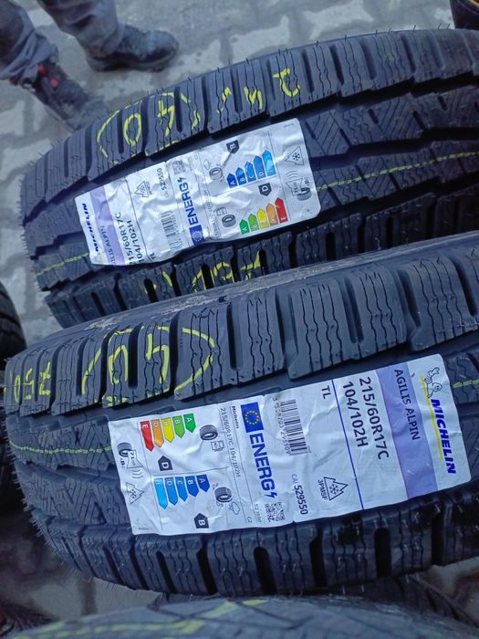 Nowe opony zimowe 215/60/17c Michelin 2024r 2 sztuki