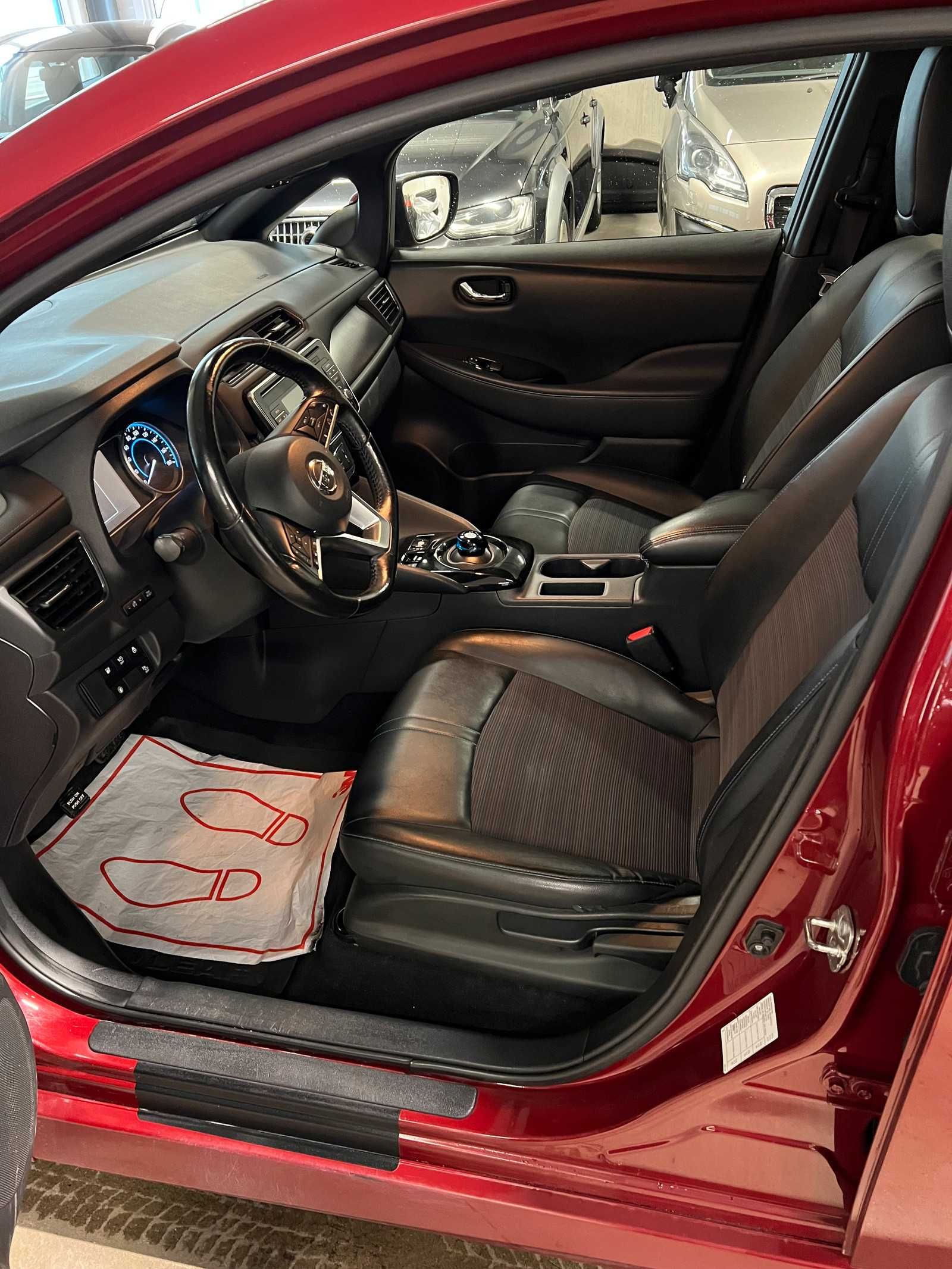 Nissan Leaf 2 Текна 2019 Гарний запас ходу, не кручений пробіг