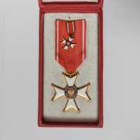 Medal Polonia Restituta + etui + miniaturka