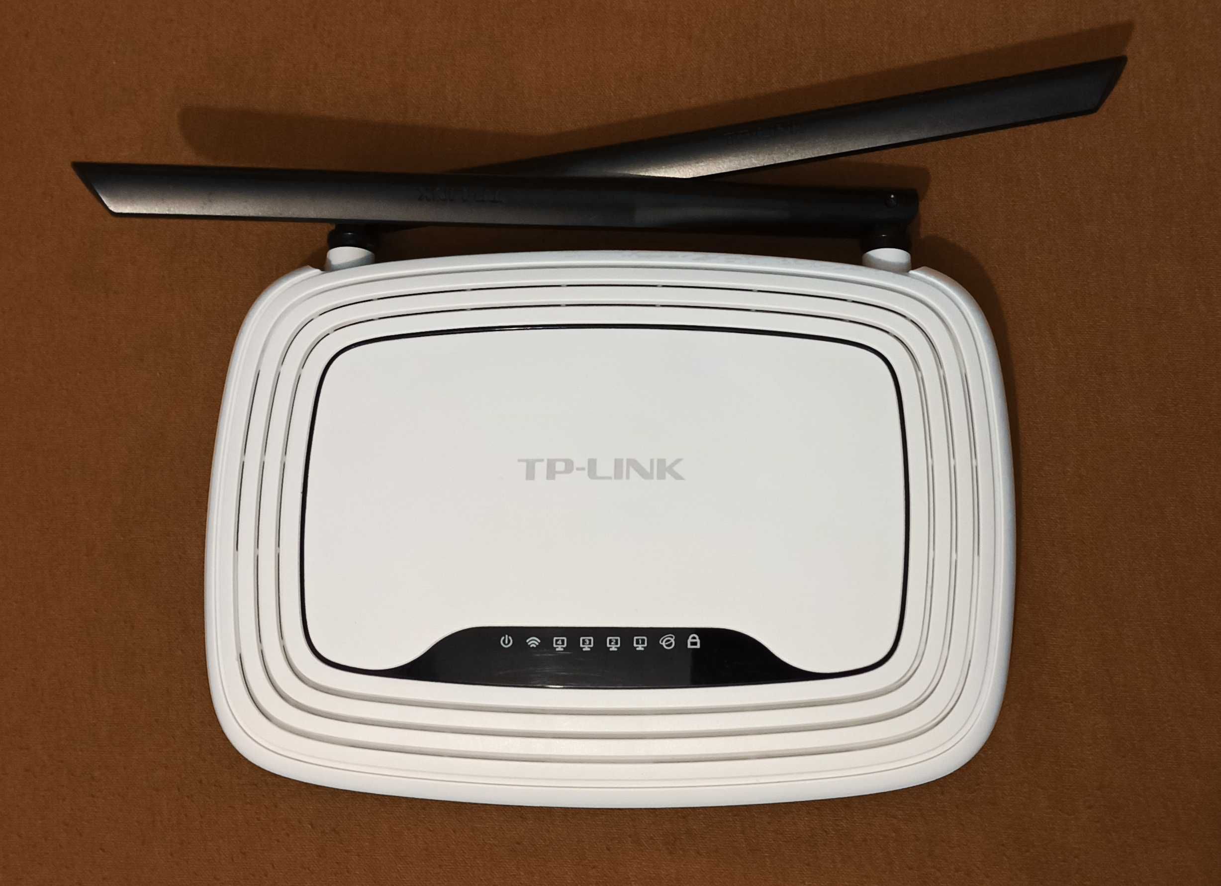 Tp-Link TL-WR841N(ND) Wi-Fi роутер 300мБит.