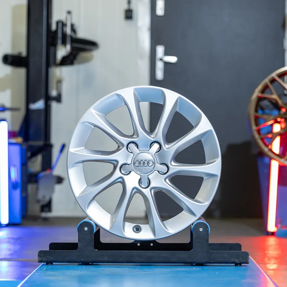 Oryginalne Felgi Audi 16" A3 A4 A6 A8 Q3 TT