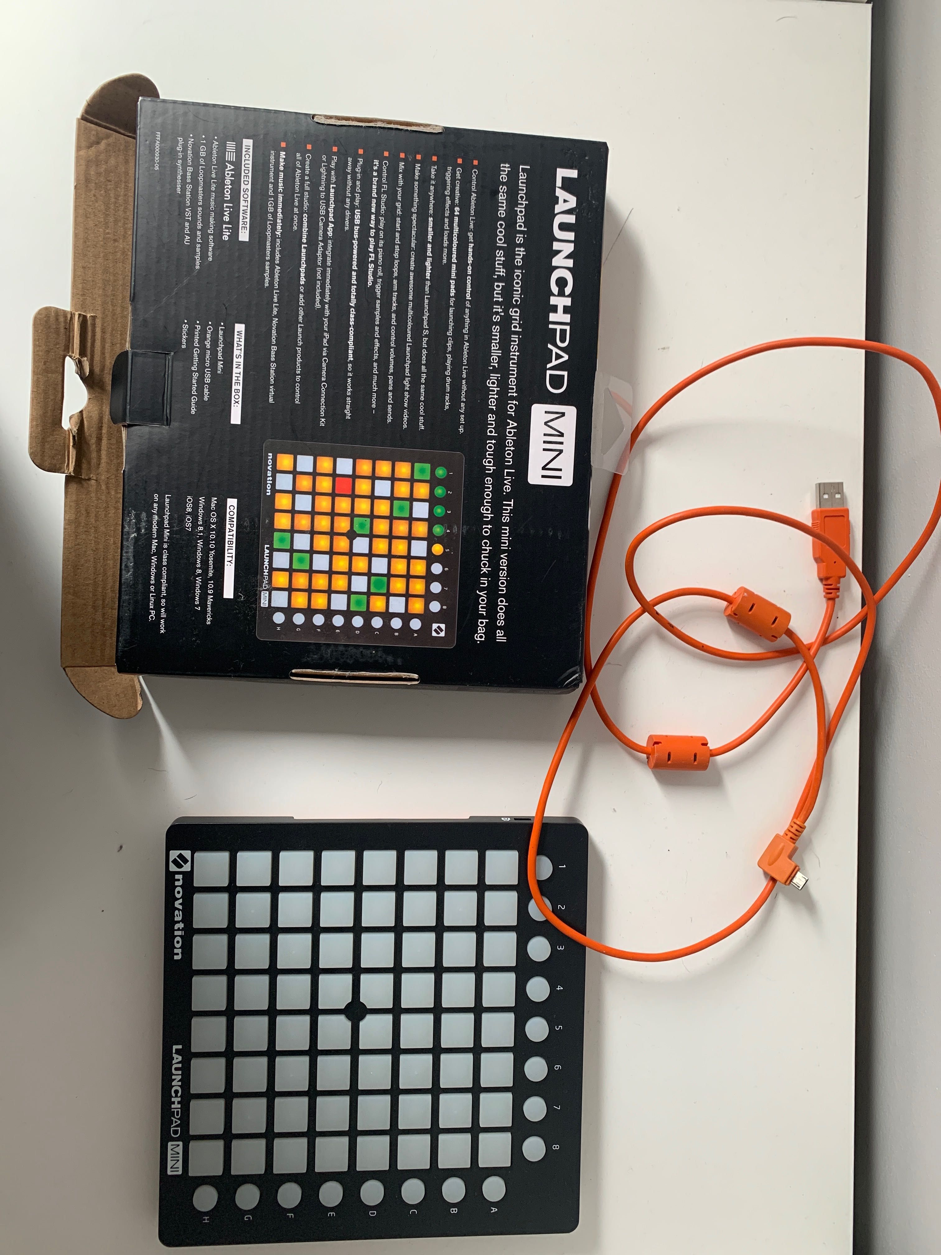 Novation Launchpad Mini Mk2