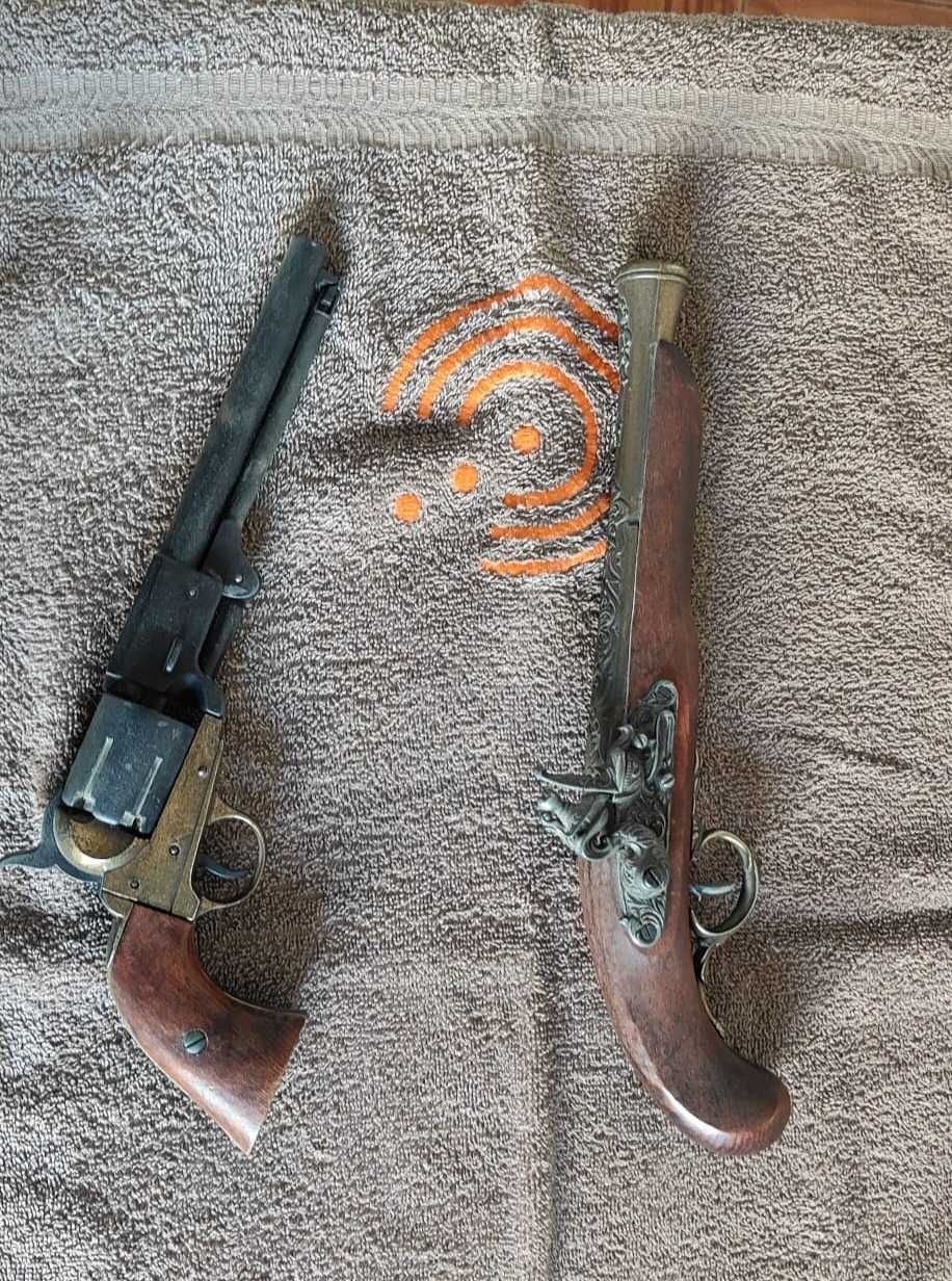 Armas de decoração e coleção