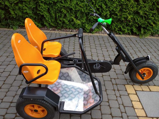 Nowy dwuosobowy oryginalny gokart na pedały