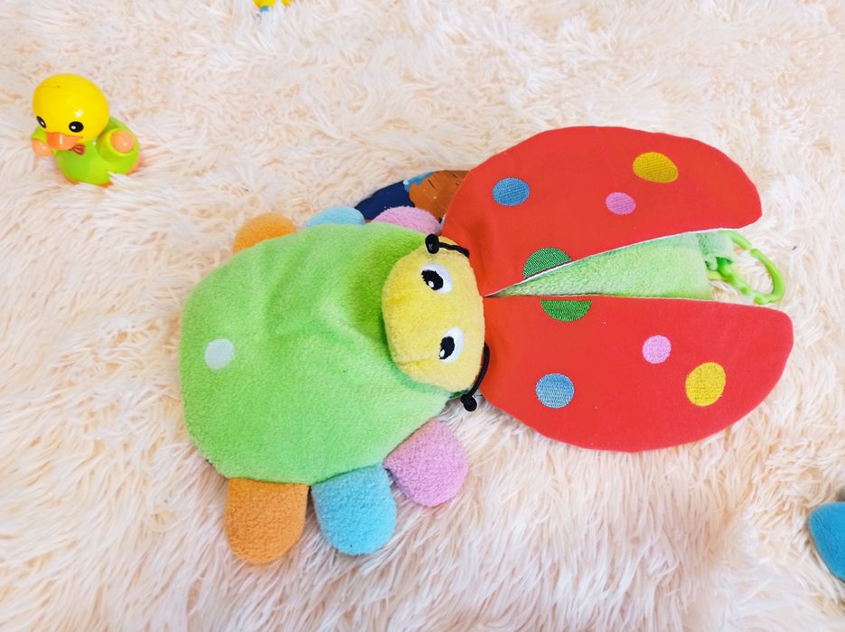 М'яка погремушка пори року  книжка шуршалка бедрик божья коровка в кол