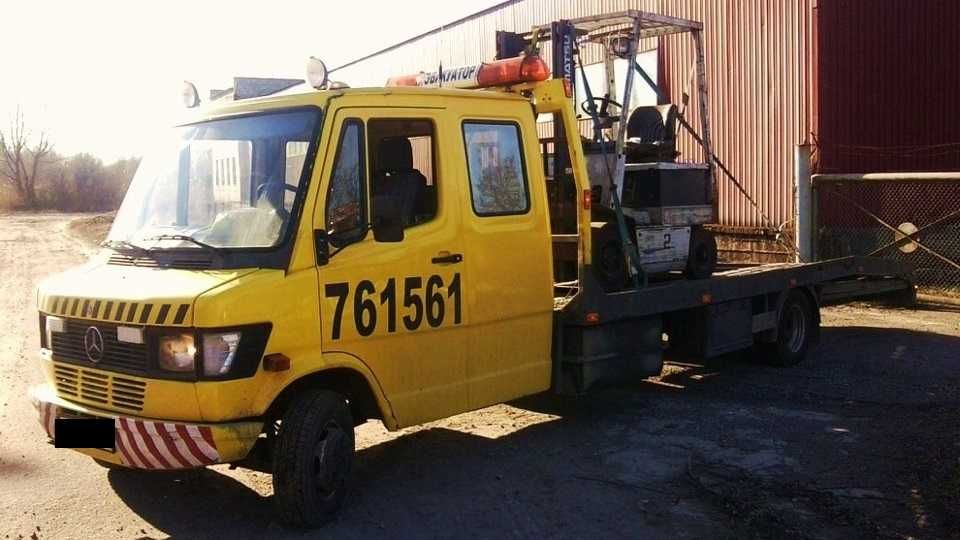 Евакуатор Малин, без посередків, кабіна на 5 пас.місць, груз до 3т.