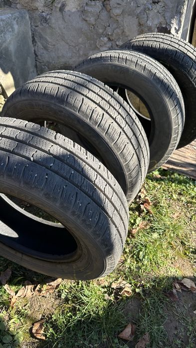 Шини Rosava Snowgard 215 65 r16 c