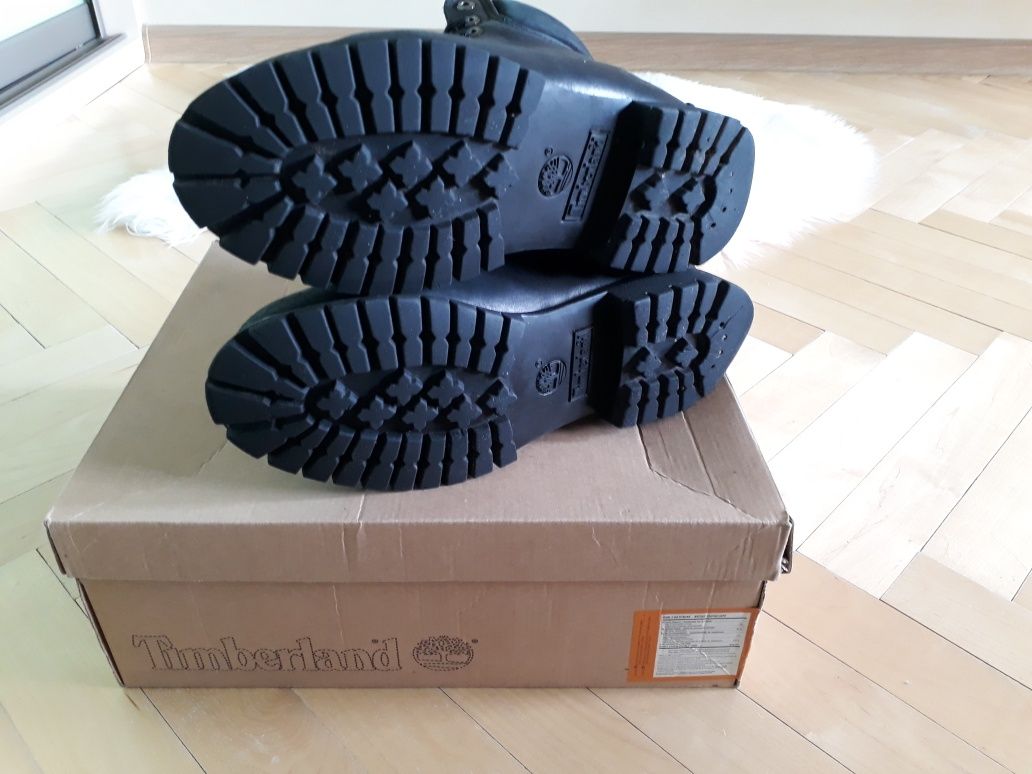 Взуття Timberland