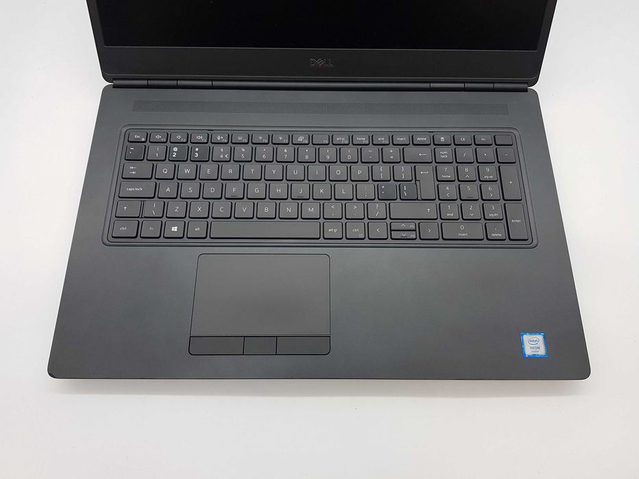 Dell Precision 7750 Xeon W-10885M 32/512GB SSD FHD RTX 5000 WIN 11