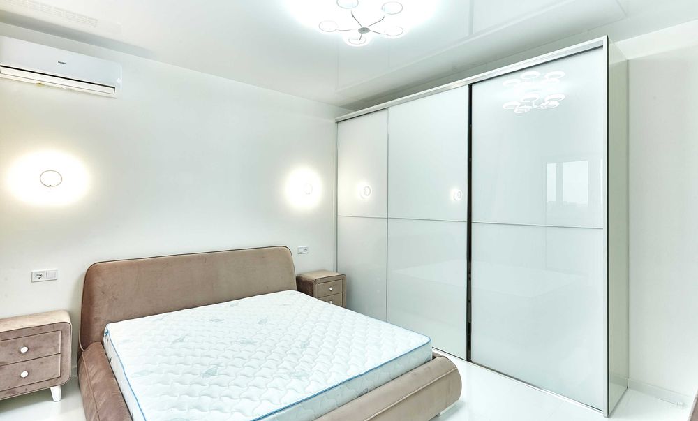 Без комисии!Авторская 3к.квартира,новострой,ул.Мироносицкая 74, центр.